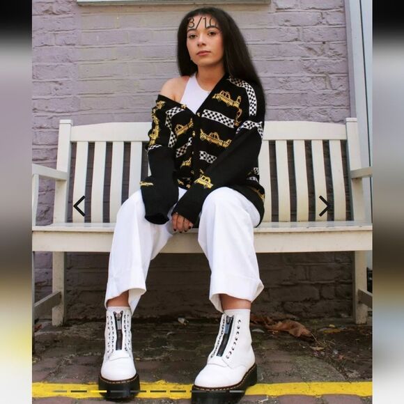 Dr Martens Sinclair Milled Nappa Leather Platform Boot - Picture 4 of 16